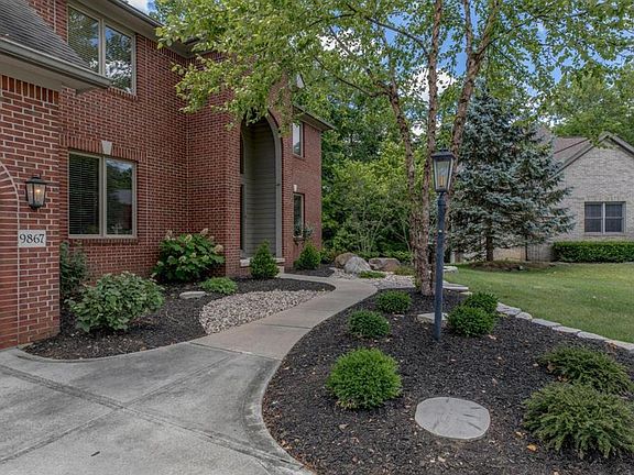 3rd image of 9867 Haverford Pl NW