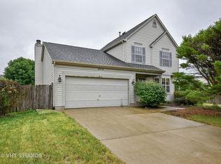 1113 Buckingham Dr, Carol Stream, IL 60188