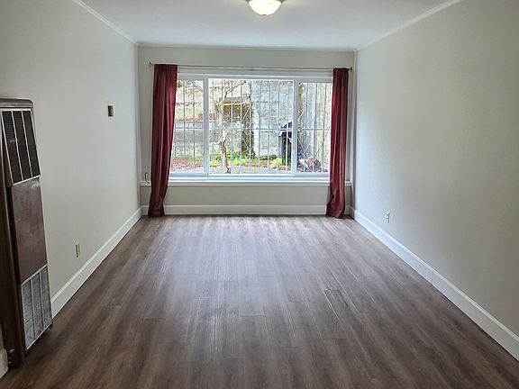 3rd image of 343 Moraga St #343