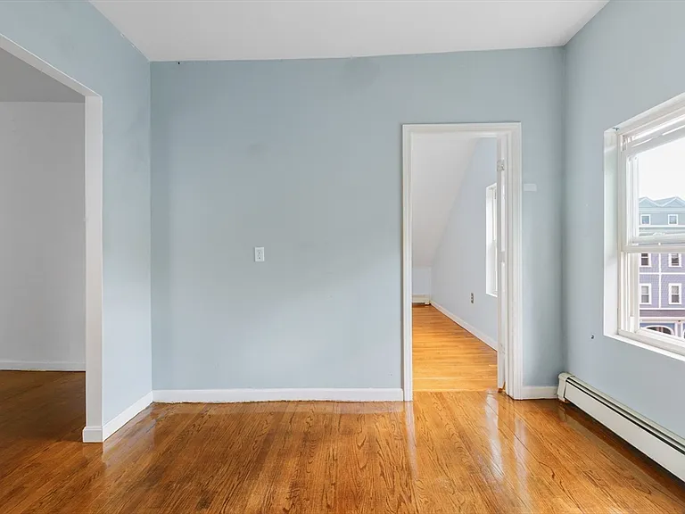 103 Winthrop St #3 — Photo 9