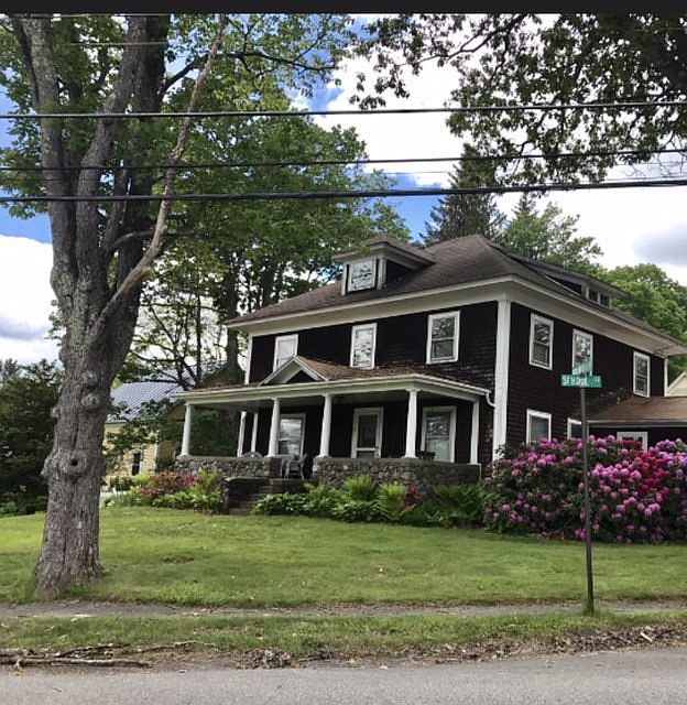 1st image of 50 School St