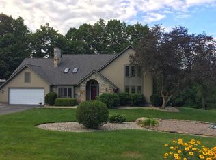 167 Audubon Rd, Leeds, MA 01053