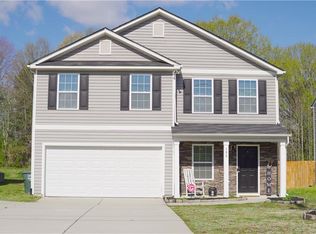 106 Birch Creek Rd, Greensboro, NC 27301