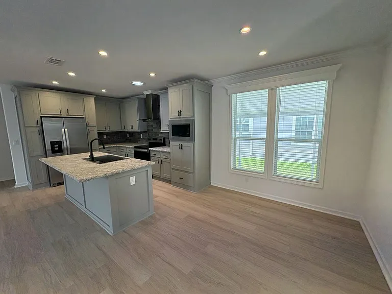 1643 Voyager Dr #364 — Photo 2
