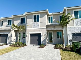 1389 SE 7th Ter, Homestead, FL 33034