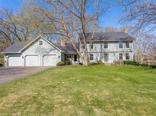 2530 Crescent Ridge Rd, Minnetonka, MN 55305