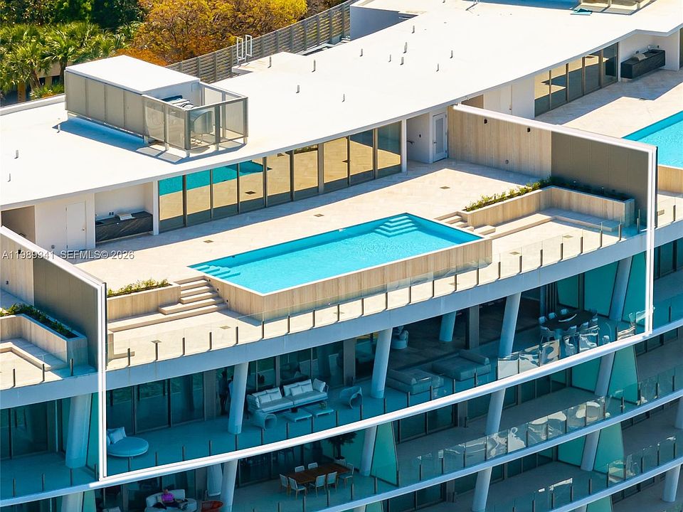 1st image of 5 Grove Isle Dr #Penthouse S01