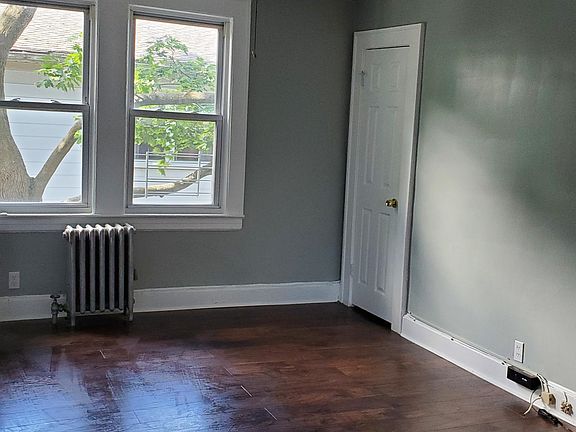 the living room a perfect place for your sports or a movie.