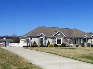 4373 Abbey Ln, Atwater, OH