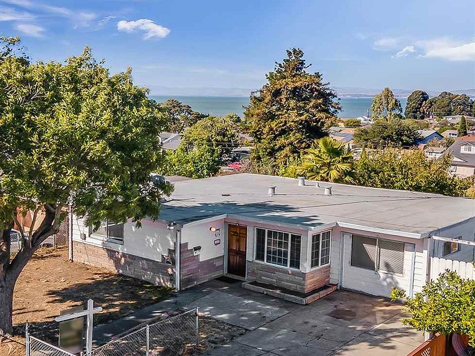 1st image of 251 Christine Dr