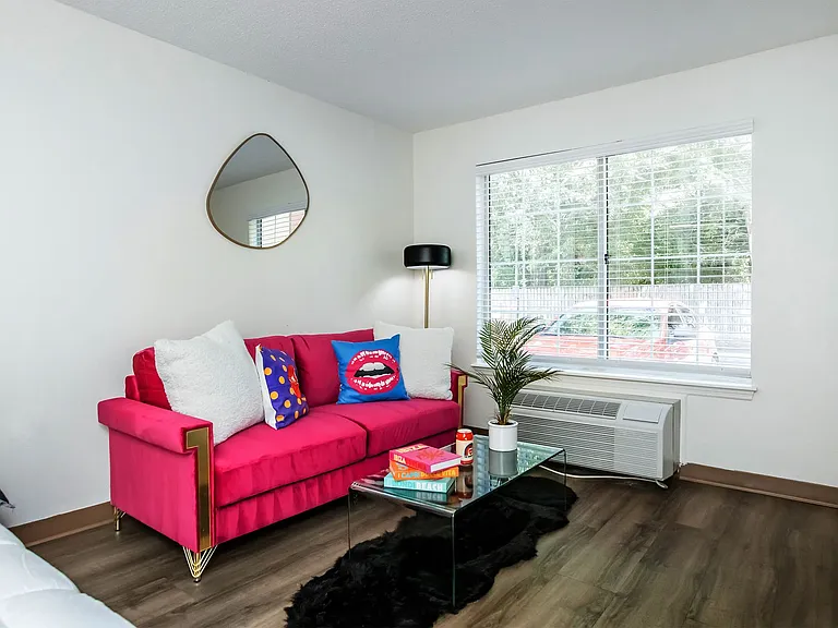 Vivo Living North Woods — Photo 28