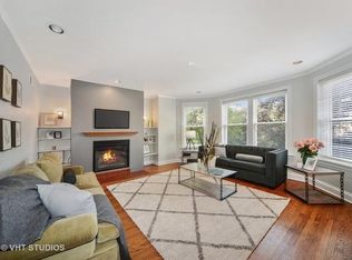 607 W Buckingham Pl APT 2W, Chicago, IL 60657