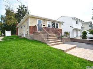 1610 Blaine Ave, East Meadow, NY 11554