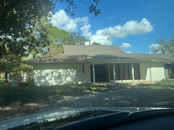 11921 King Richard Dr, Baton Rouge, LA 70815