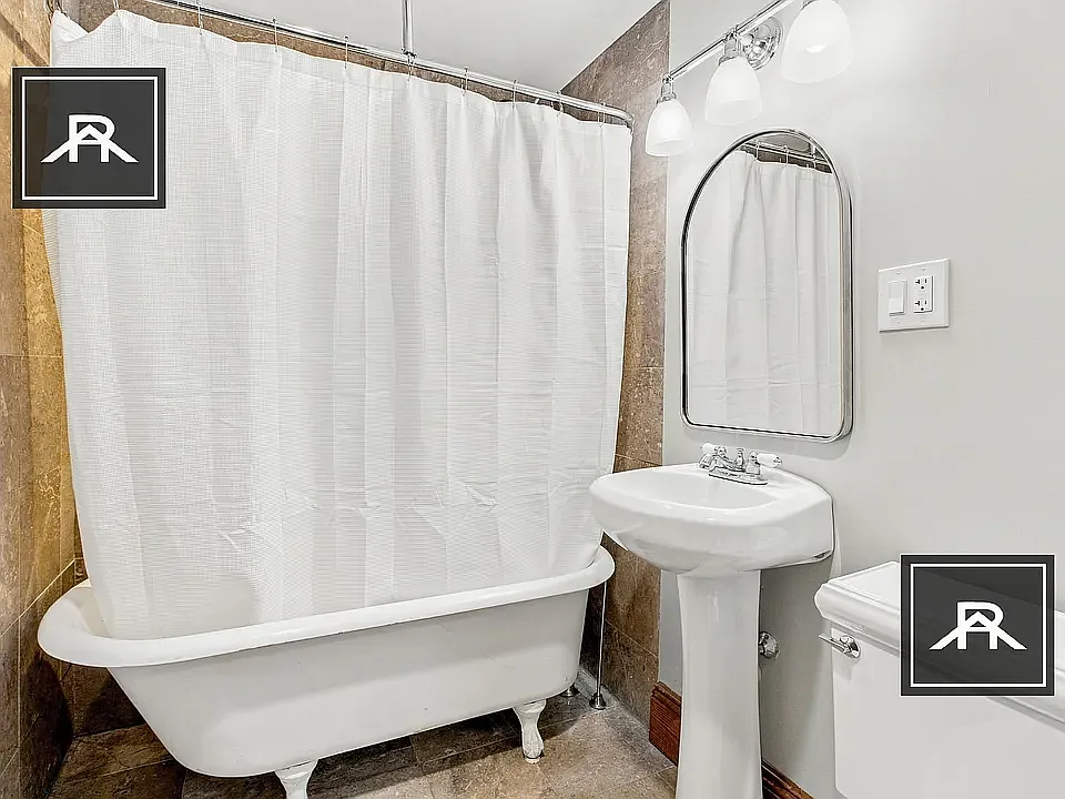 4 bed, 9999 sqft, $4,800 — Photo 3
