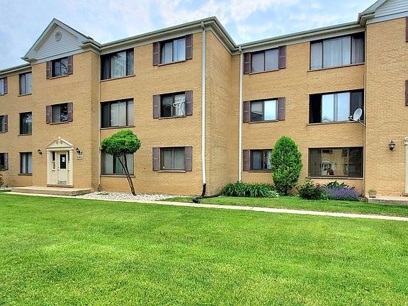 2nd image of 9365 Hamilton Ct APT D