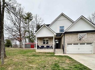 401 Luther Rd, Dickson, TN 37055