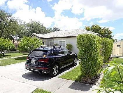 16307 NW 91st Ave