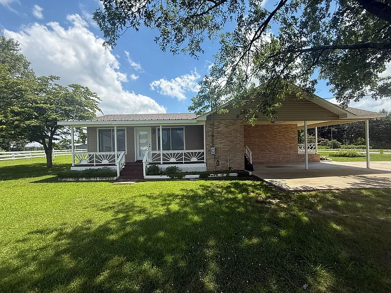 12200 Highway 40 — Photo 3