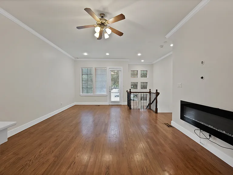 4117 Lafayette St — Photo 12