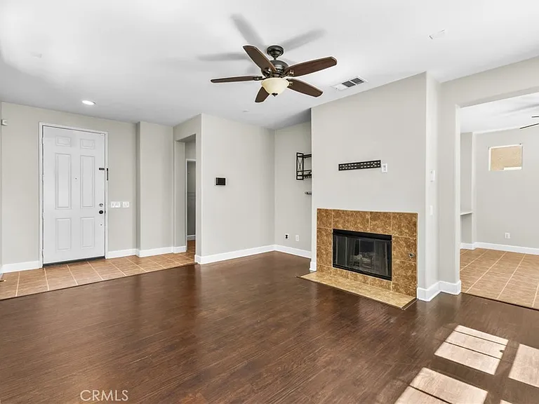 28403 Ravenna St — Photo 6