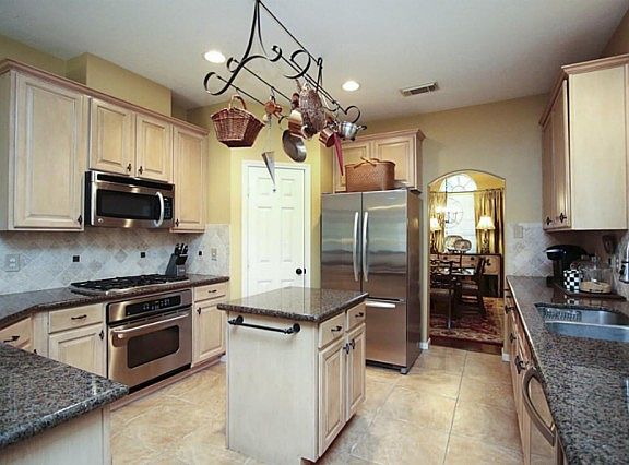 3rd image of 14331 Millstone Estates Ln