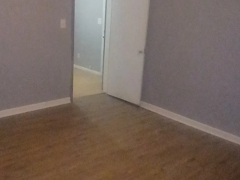 636 Orville Ave — Photo 22