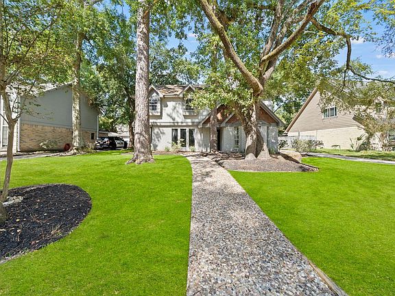 2nd image of 3319 Three Pines Dr