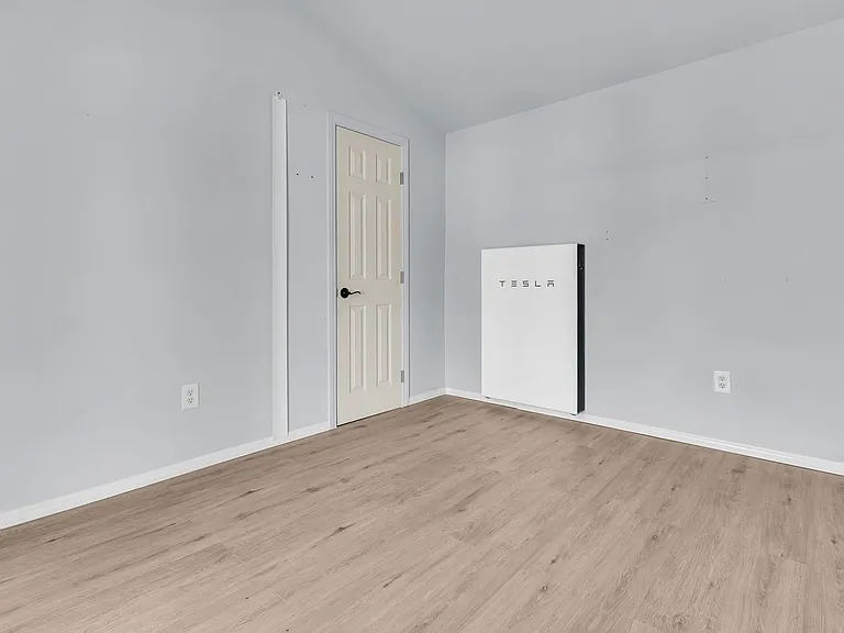 2819 Exposition Pl — Photo 19