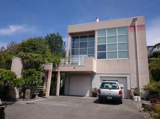 3314 58th Ave SW, Seattle, WA 98116