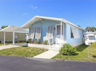 28 Siesta Cir W, Osprey, FL 34229