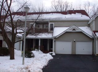 9 Preston King Trl, Oak Ridge, NJ 07438