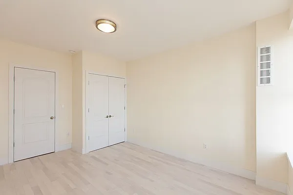 Rented by Newcastle Realty Services | media 11