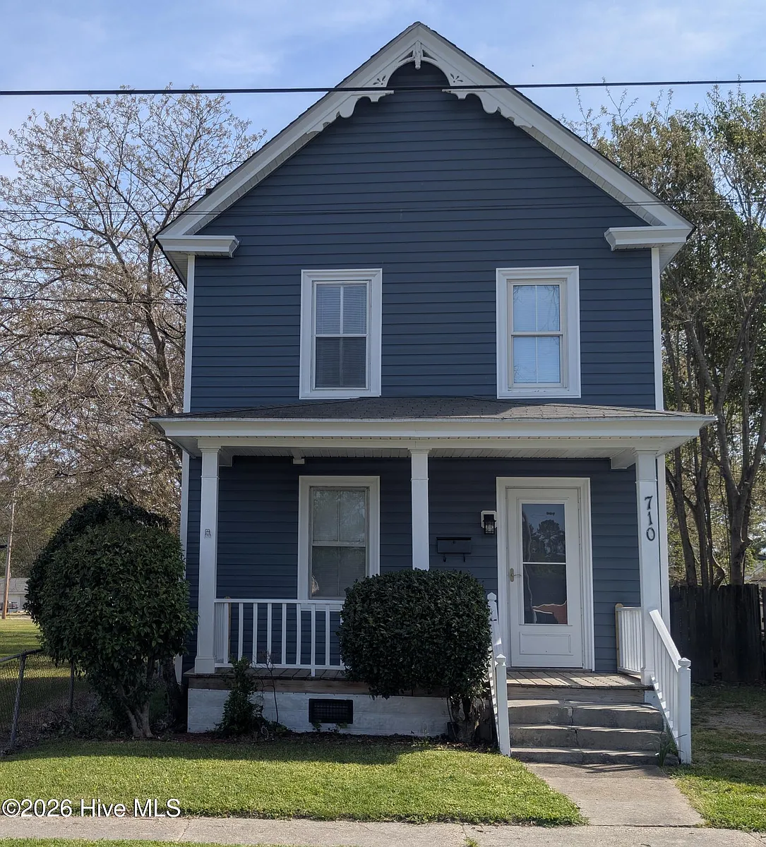Building Photo - 710 Beech St