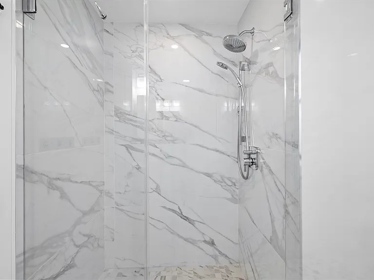 279 Lamartine St #3 — Photo 13
