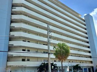 7904 West Dr APT 310, North Bay Village, FL 33141