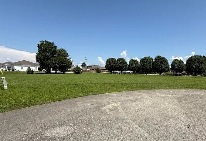 2nd image of 153 Pointe Dr