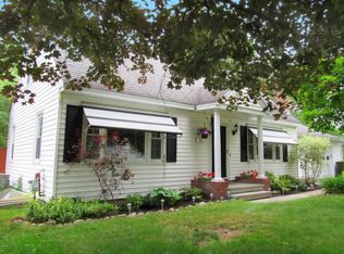 11 East Rd, South Glens Falls, NY 12803