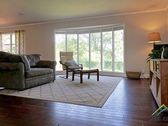 4th image of 3320 Teakwood Dr
