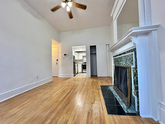 4th image of 64 W 69th St #4B