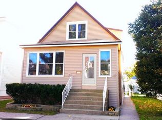 5847 W Byron St, Chicago, IL 60634