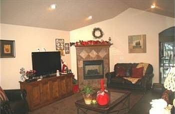 2nd image of 501 N Mountain Ave