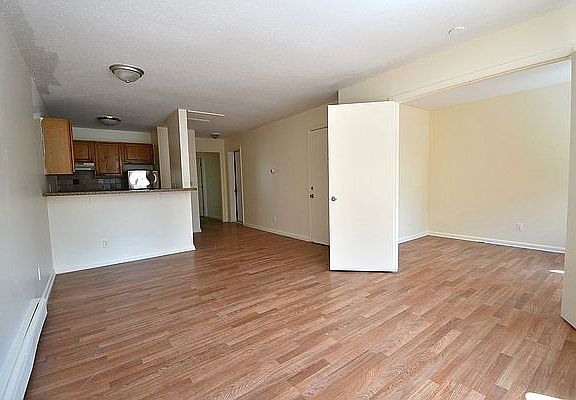 2nd image of 485 E 140th St Floor 2