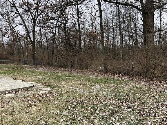 3rd image of 2480 Creekwillow Pl