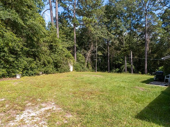 4th image of 208 Teelinville Dr