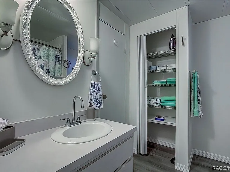 2686 N Comanche Point — Photo 9