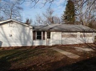25038 Cherry St, Edwardsburg, MI 49112