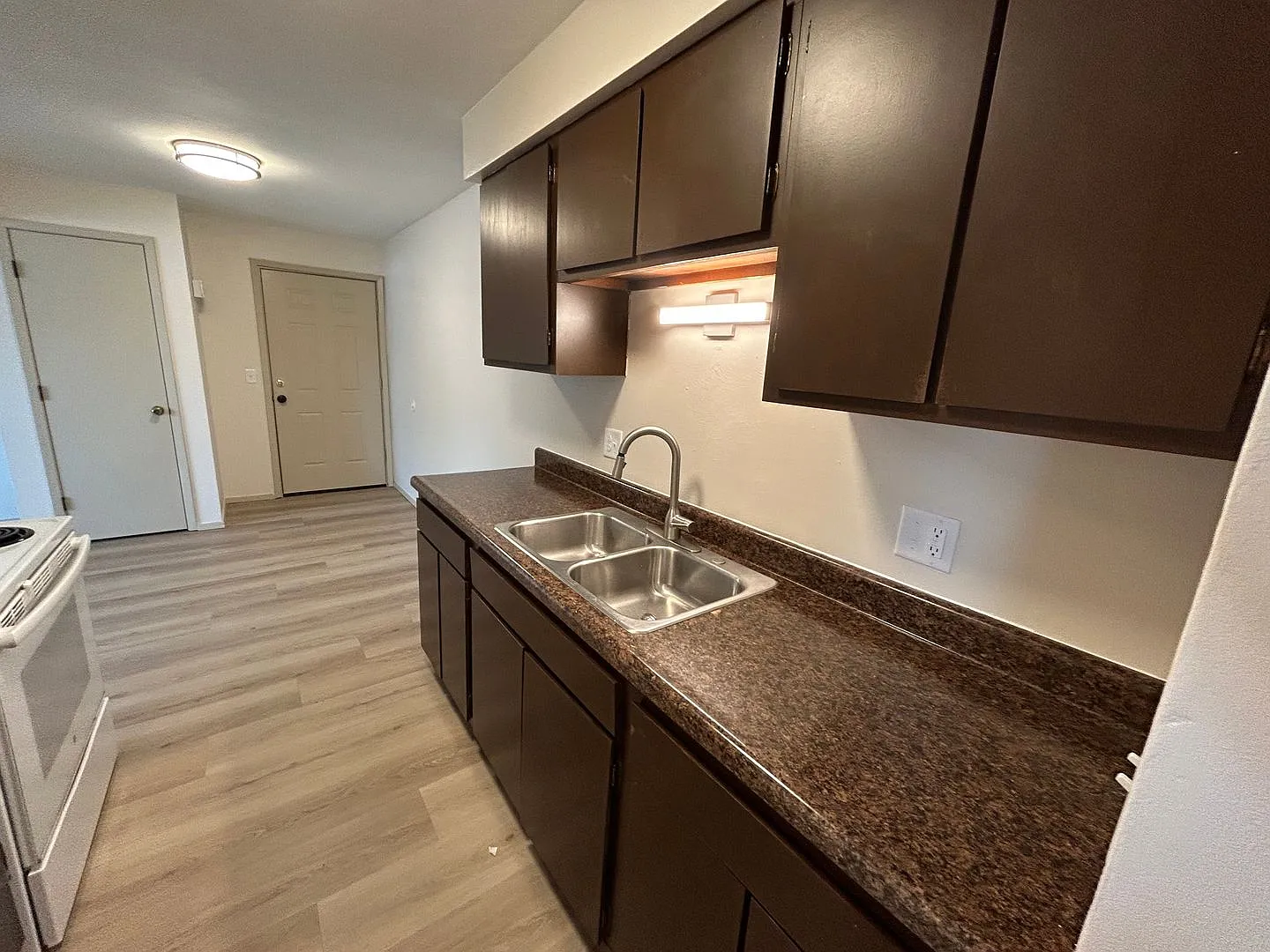 60 Bluemound Ct — Photo 4