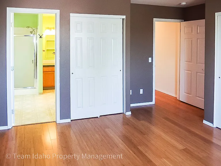 643 Northwood Dr — Photo 33