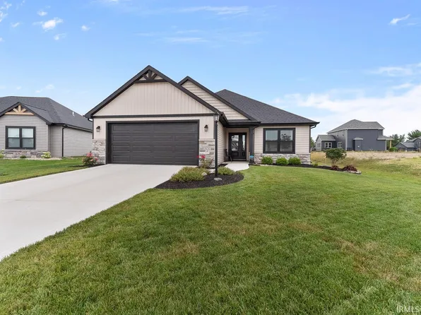 13257 Arusha Ct, Fort Wayne, IN 46818